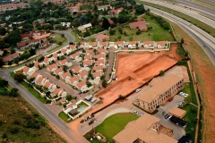 Constantia Hill, Gauteng, Commercial