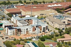 Gallo Manor, Gauteng, Commercial
